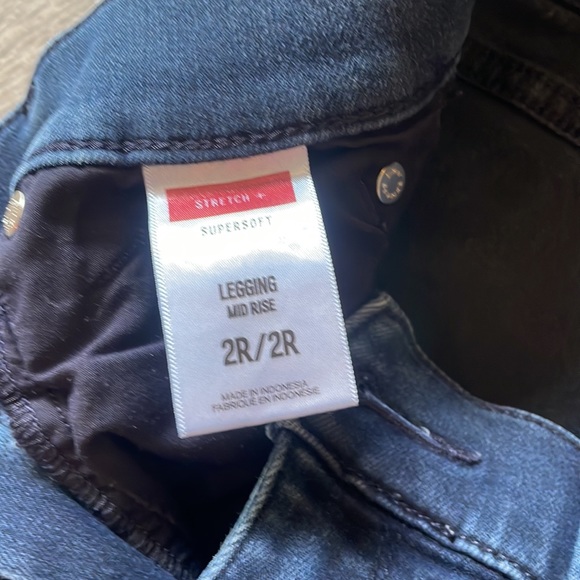 Express super soft Mid Rise Legging - Picture 7 of 8